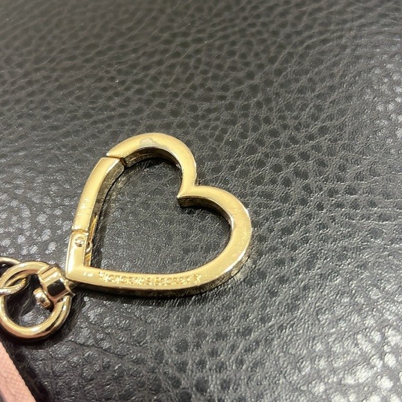 Victoria’s Secret - Picture 6 of 10